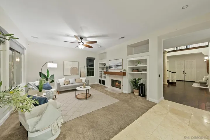 12219 Oakview Way, San Diego, California 92128