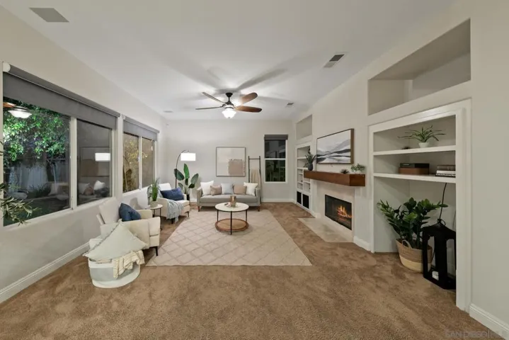 12219 Oakview Way, San Diego, California 92128