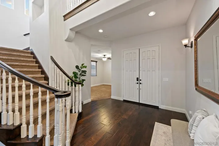 12219 Oakview Way, San Diego, California 92128