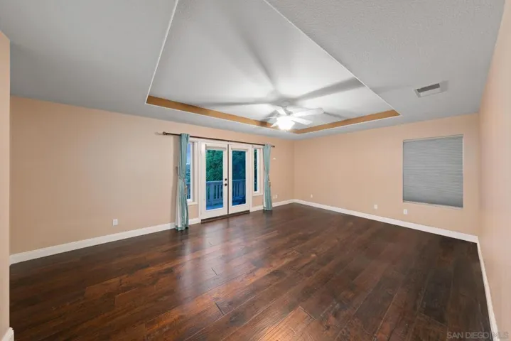 12219 Oakview Way, San Diego, California 92128