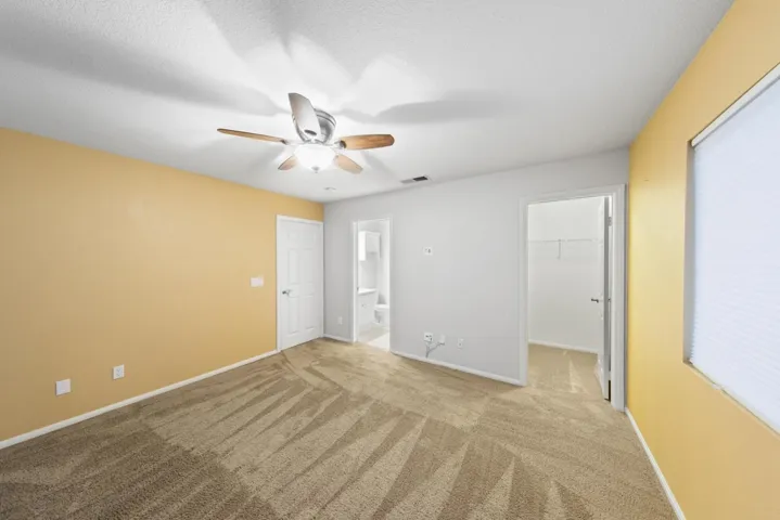 12219 Oakview Way, San Diego, California 92128
