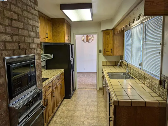 24689 Willimet Way, Hayward, California 94544