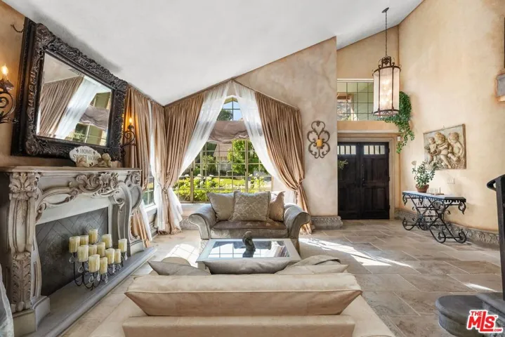 28766 Kathleen Avenue, Santa Clarita, California 91390