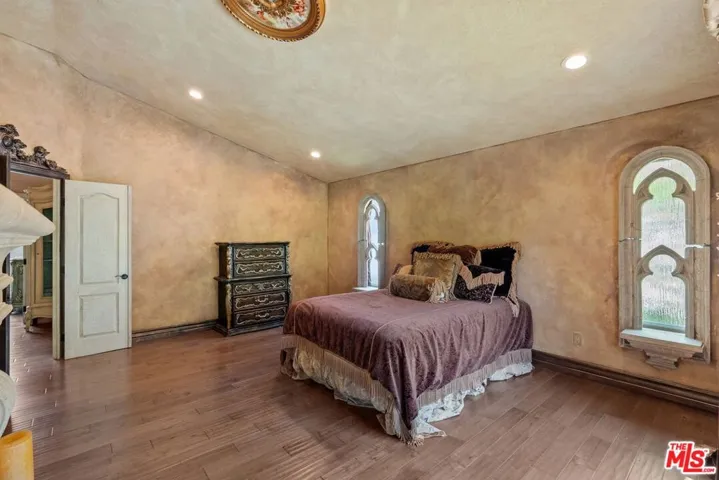 28766 Kathleen Avenue, Santa Clarita, California 91390