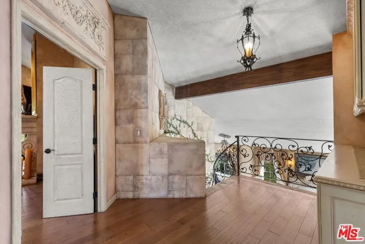 28766 Kathleen Avenue, Santa Clarita, California 91390
