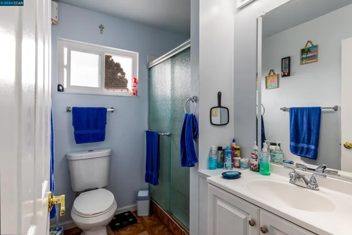 70 Blackwood Ct, San Pablo, California 94806