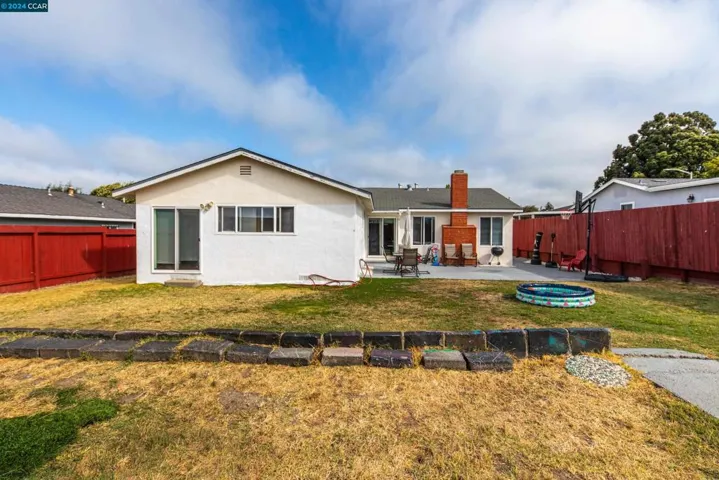 70 Blackwood Ct, San Pablo, California 94806