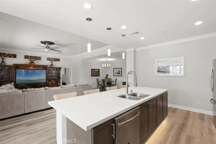 1332 Laurlhurst Hts., San Jacinto, California 92582