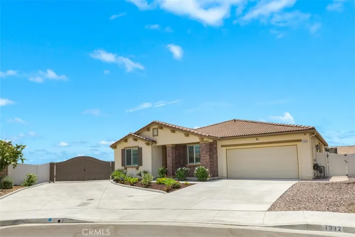 1332 Laurlhurst Hts., San Jacinto, California 92582