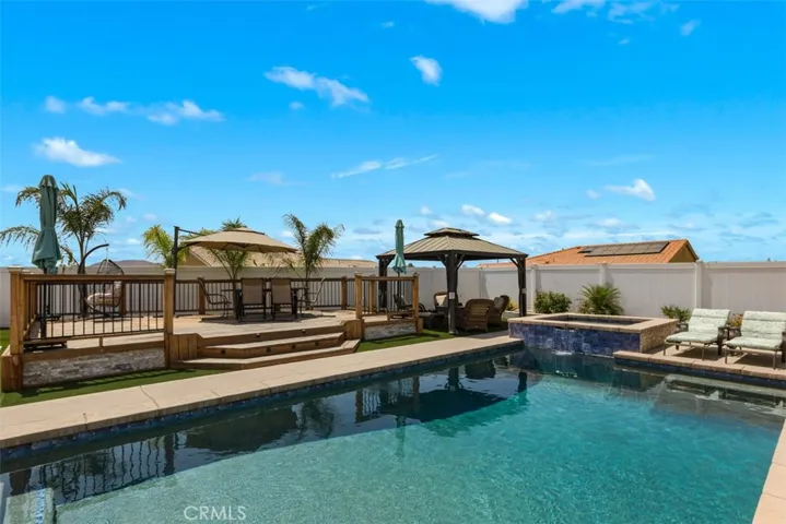 1332 Laurlhurst Hts., San Jacinto, California 92582