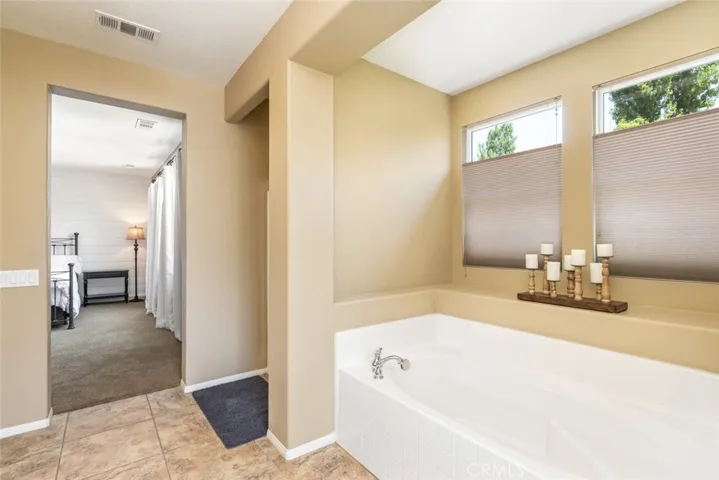 25730 Woods Court, Corona, California 92883
