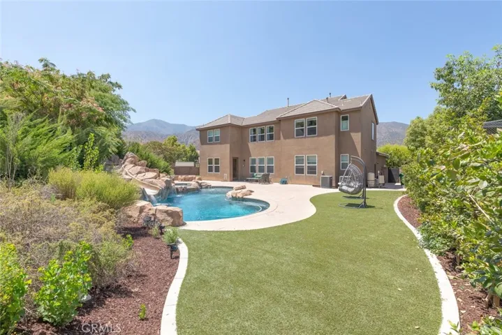 25730 Woods Court, Corona, California 92883