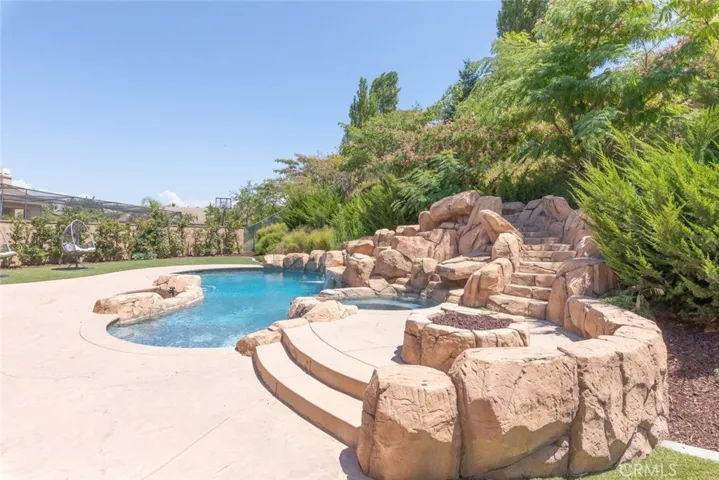 25730 Woods Court, Corona, California 92883
