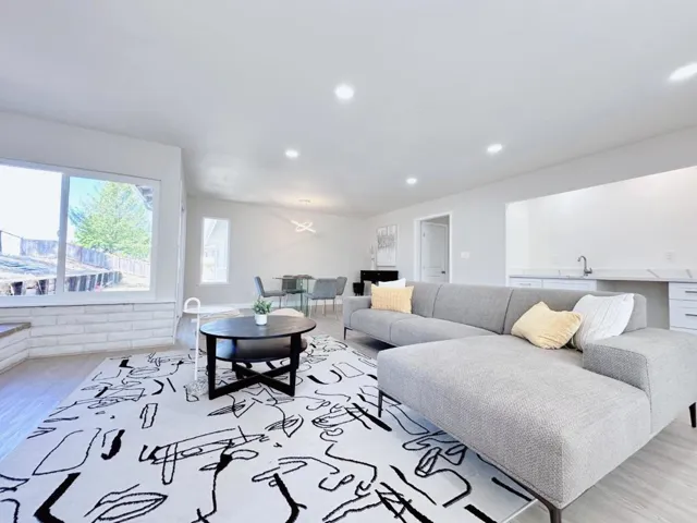 1859 Starview Drive, San Leandro, California 94577