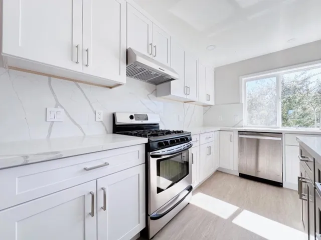 1859 Starview Drive, San Leandro, California 94577