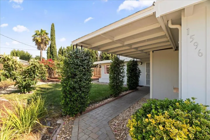 1596 Berksford Way, San Jose, California 95127