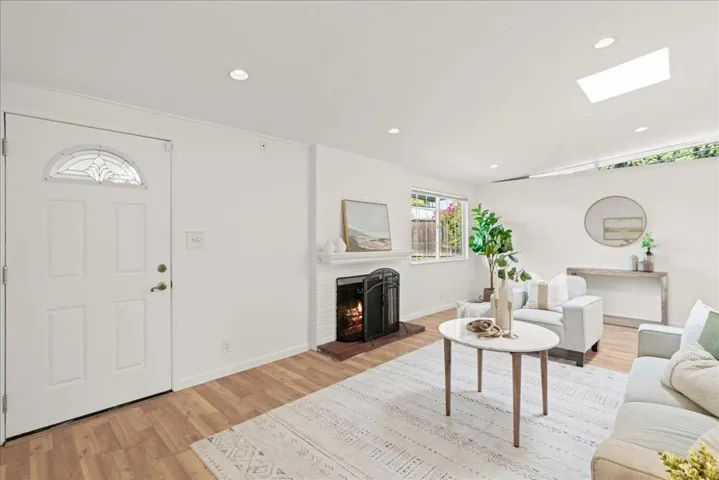 1596 Berksford Way, San Jose, California 95127