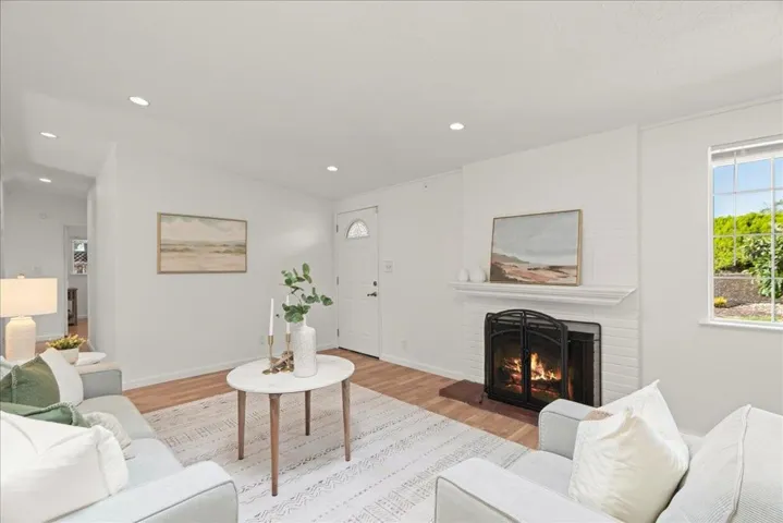 1596 Berksford Way, San Jose, California 95127