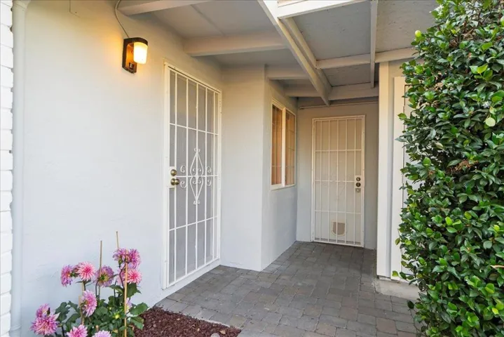 1596 Berksford Way, San Jose, California 95127