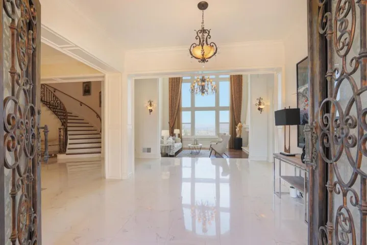 5681 La Seyne Place, San Jose, California 95138