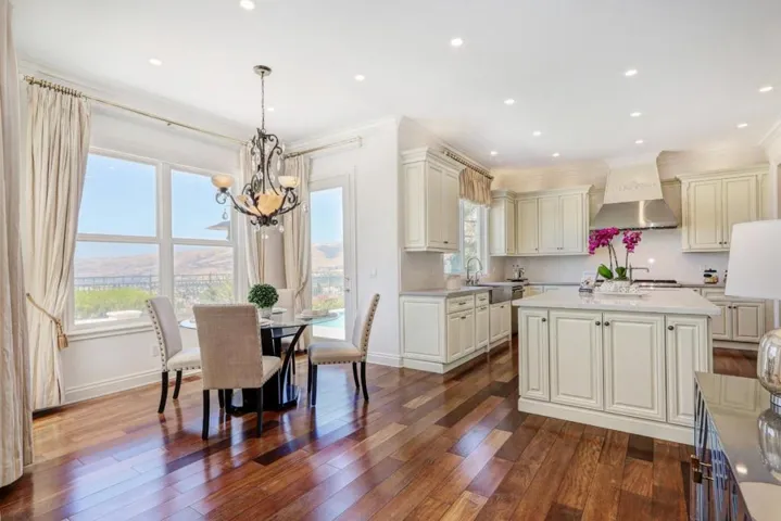 5681 La Seyne Place, San Jose, California 95138