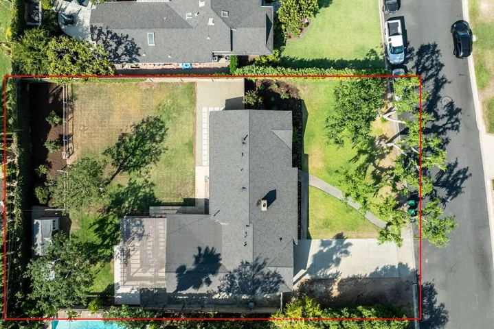 The almost 15,000 sq ft lot has so much potential!