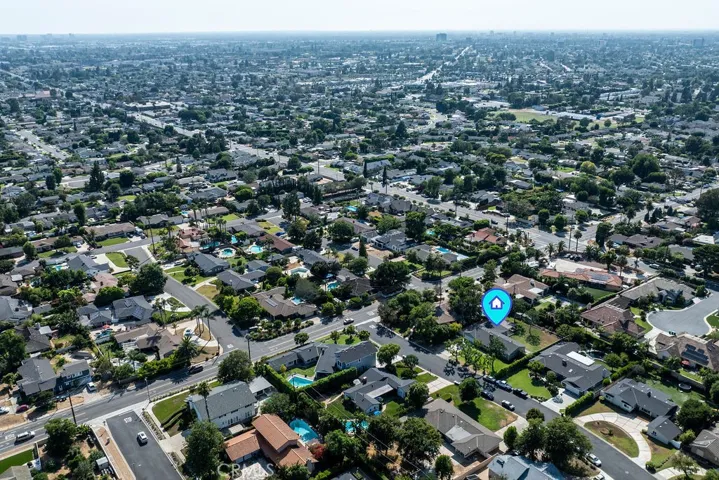 12441 Country Lane, North Tustin, California 92705