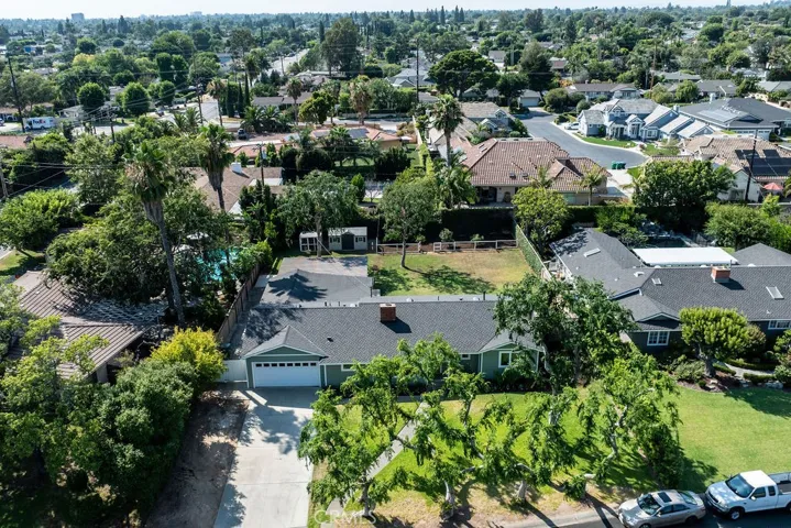 12441 Country Lane, North Tustin, California 92705