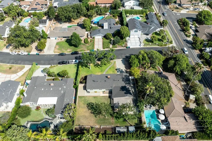 12441 Country Lane, North Tustin, California 92705