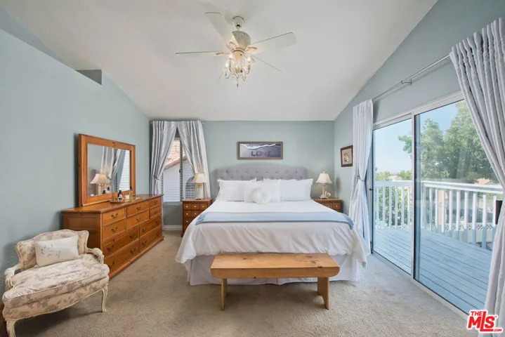 39208 Beacon Lane, Palmdale, California 93551