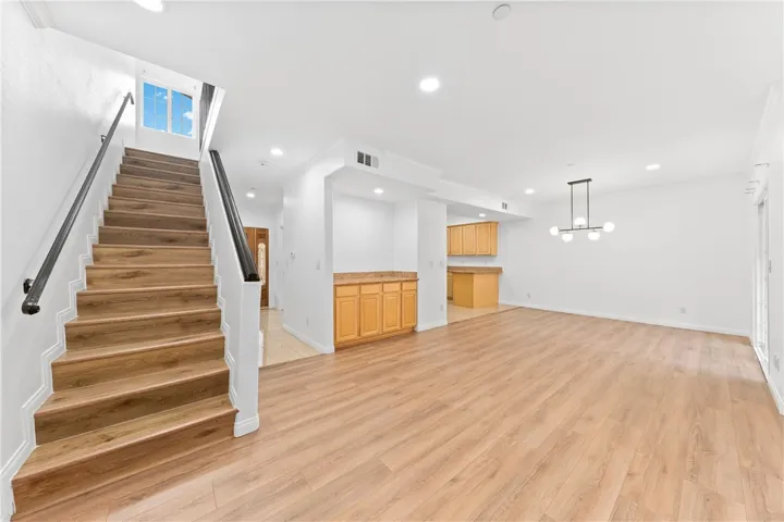 1616 N Verdugo Road 105, Glendale, California 91208