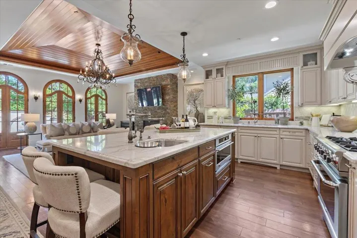 360 Claire Place, Menlo Park, California 94025