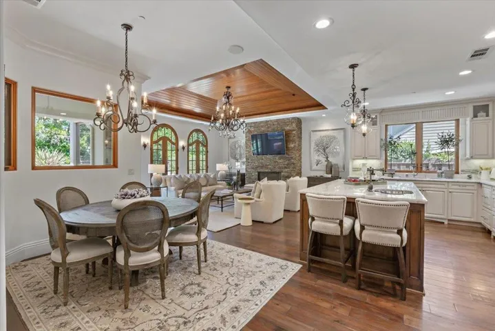 360 Claire Place, Menlo Park, California 94025