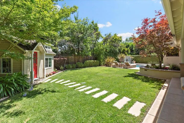 360 Claire Place, Menlo Park, California 94025