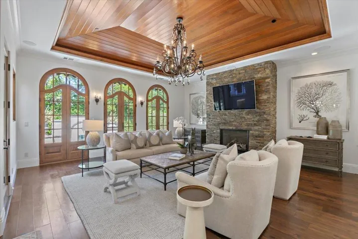360 Claire Place, Menlo Park, California 94025