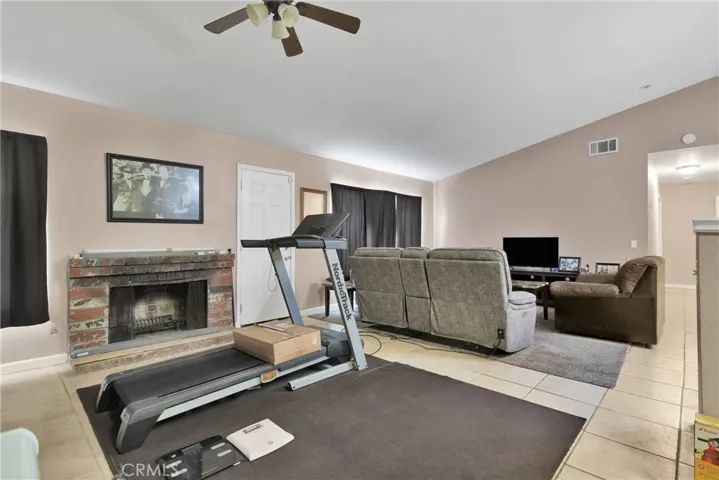 10888 Wakefield Street E, Adelanto, California 92301