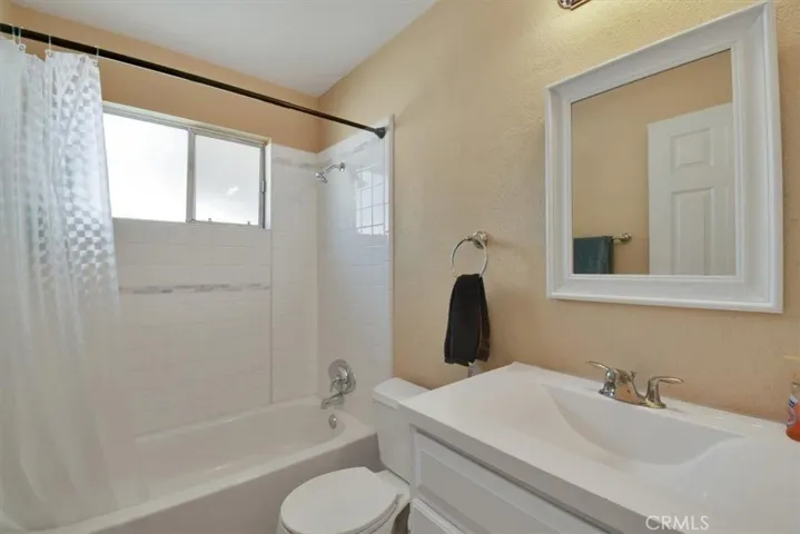 4759 Western Avenue, Olivehurst, California 95961