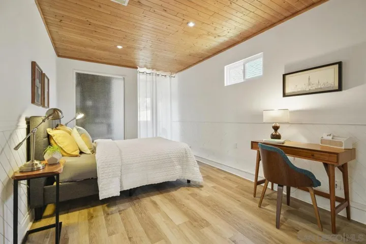 Optional room or easily convert back to 1-car garage. NOT included in1488 square feet for house