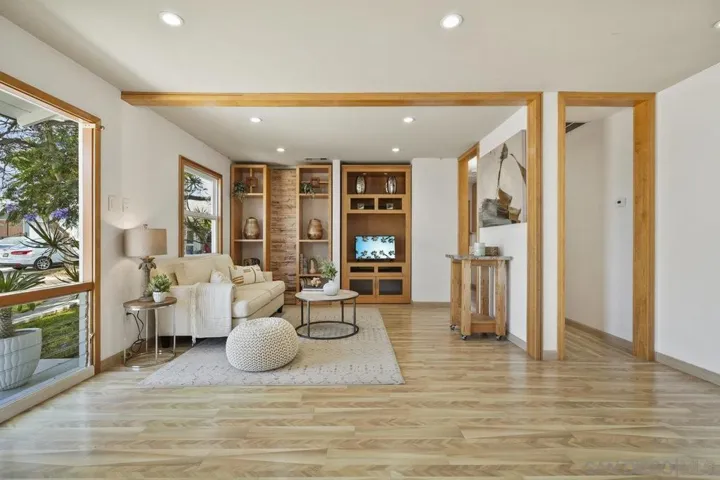 4215 Emet Ct, San Diego, California 92117