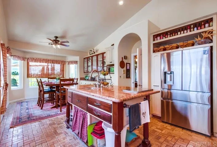 2011 Green Canyon Road, Fallbrook, California 92028