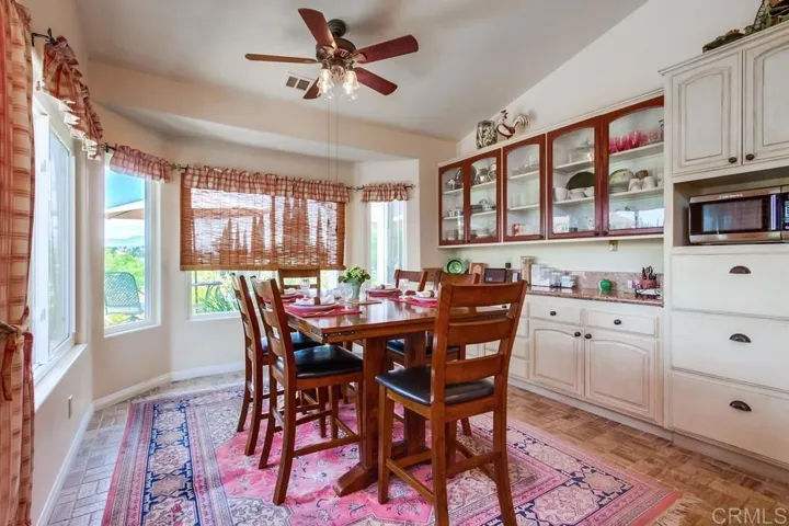 2011 Green Canyon Road, Fallbrook, California 92028