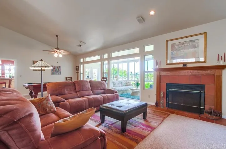 2011 Green Canyon Road, Fallbrook, California 92028