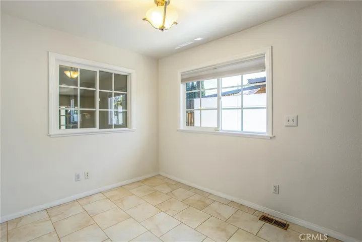 Breakfast Nook/Kitchen