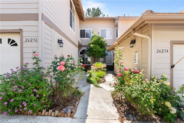 26256 Glendon Lane, Laguna Hills, California 92653