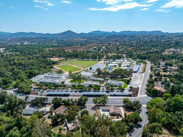 2958 Canyon Road, Escondido, California 92025