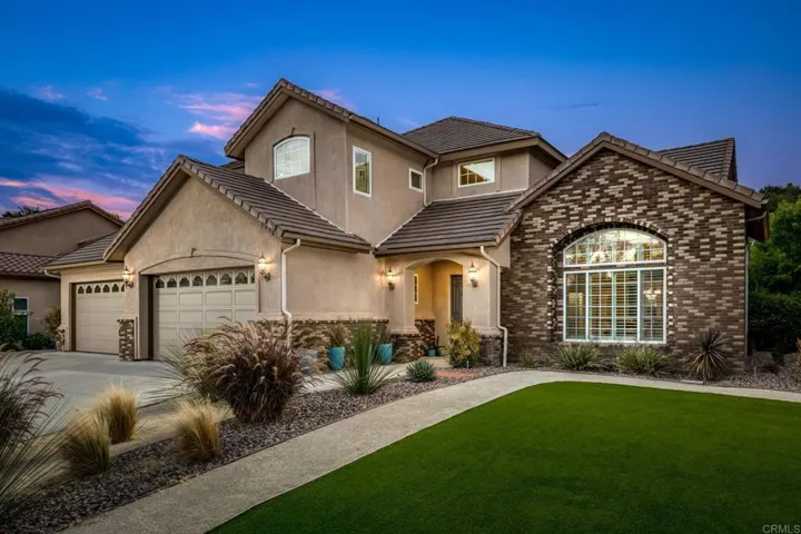 2958 Canyon Road, Escondido, California 92025