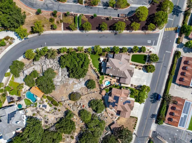 2958 Canyon Road, Escondido, California 92025