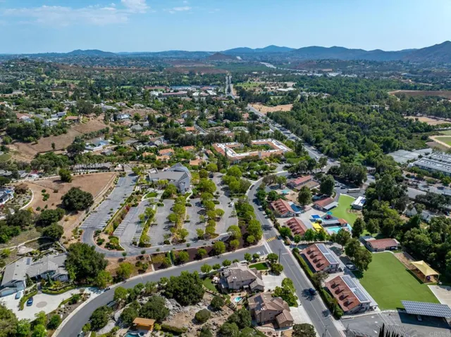 2958 Canyon Road, Escondido, California 92025