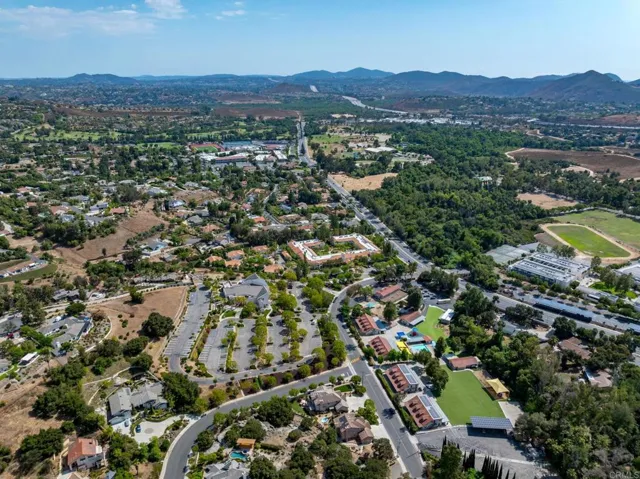 2958 Canyon Road, Escondido, California 92025