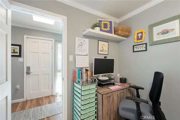 3490 E La Jara Street, Long Beach, California 90805